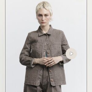 CARLEEN NWT Triangle pocket jacket in Walnut size Medium